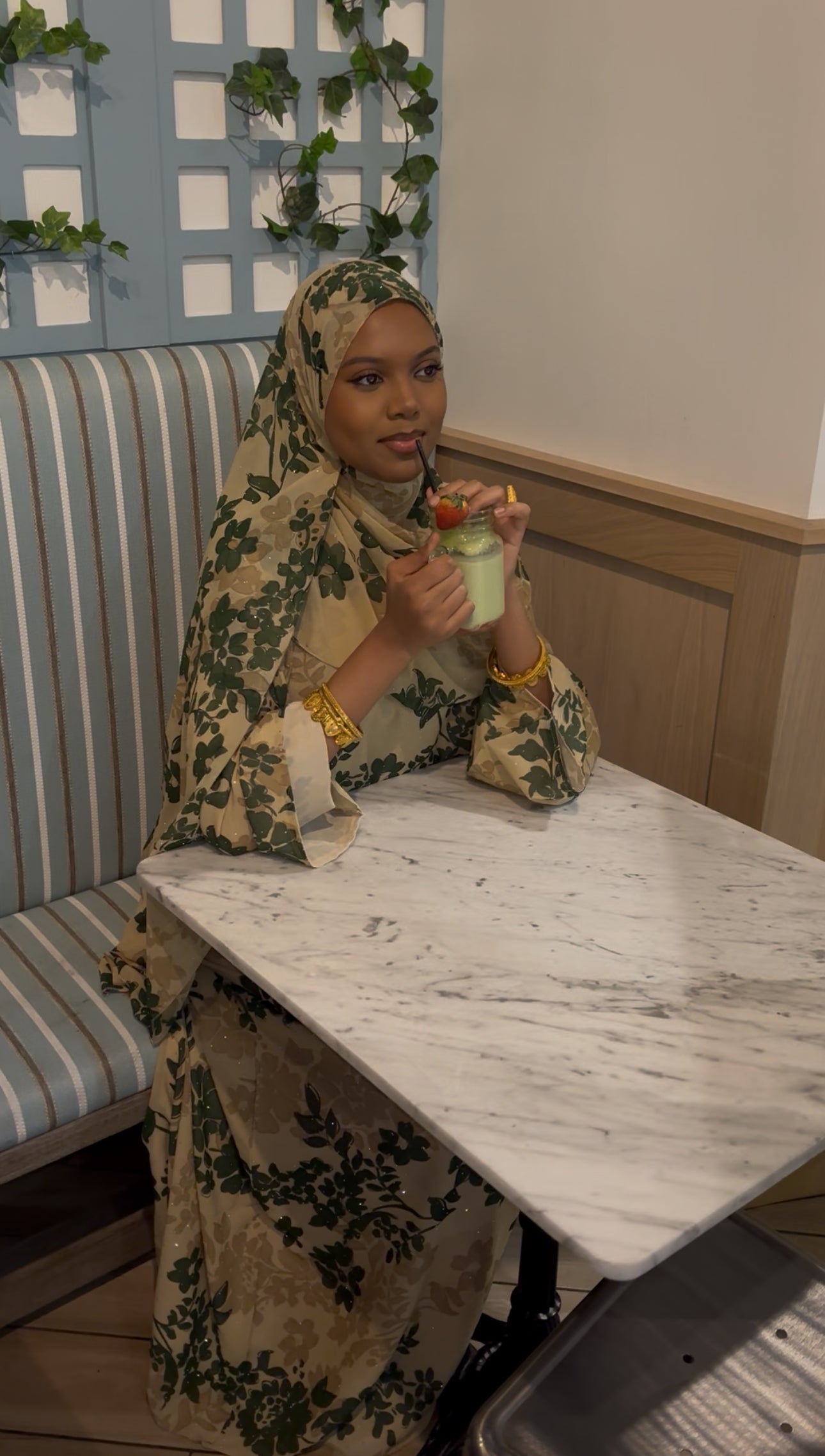 Royal Closed Edition