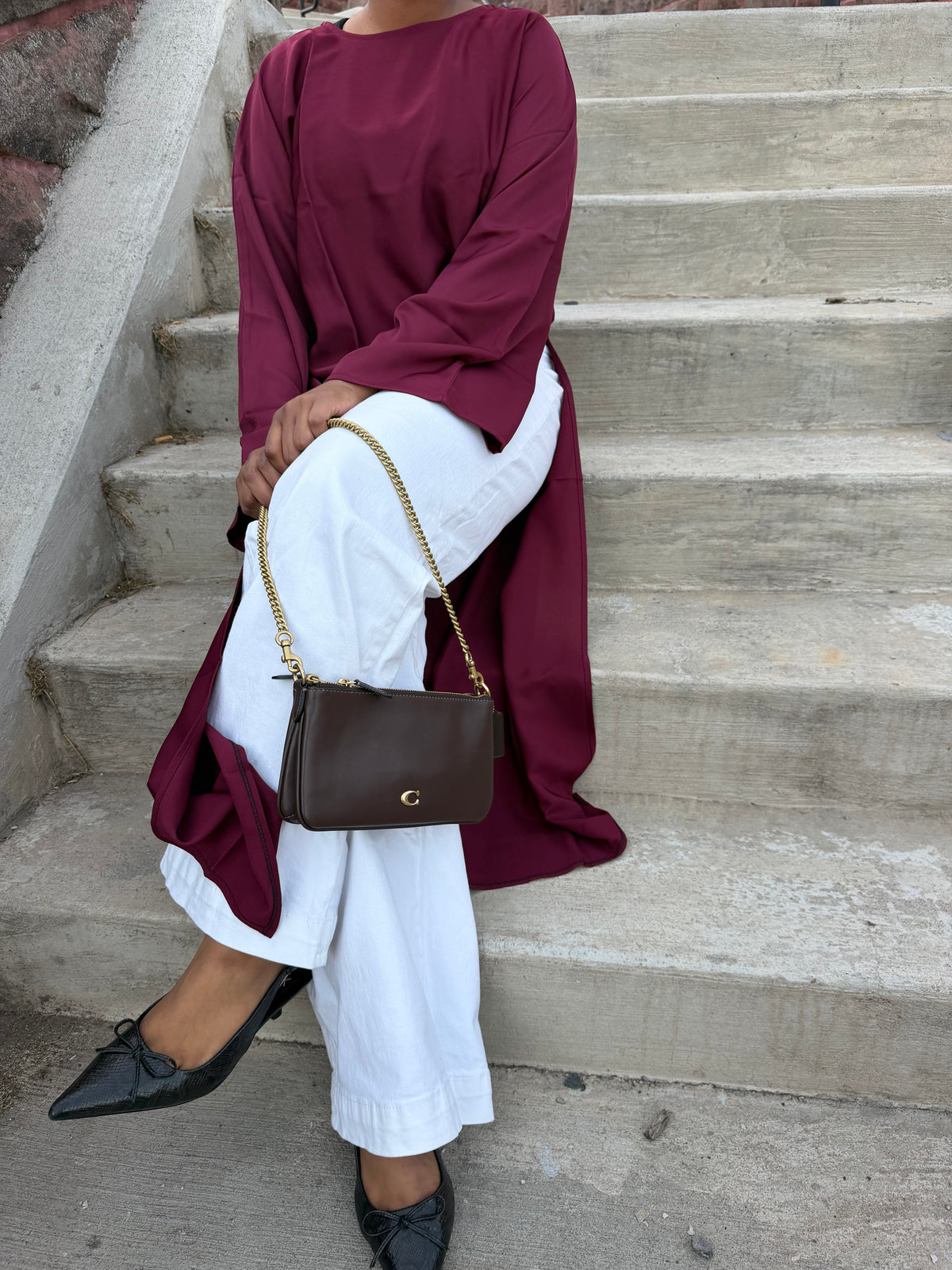 Slit Muse abaya