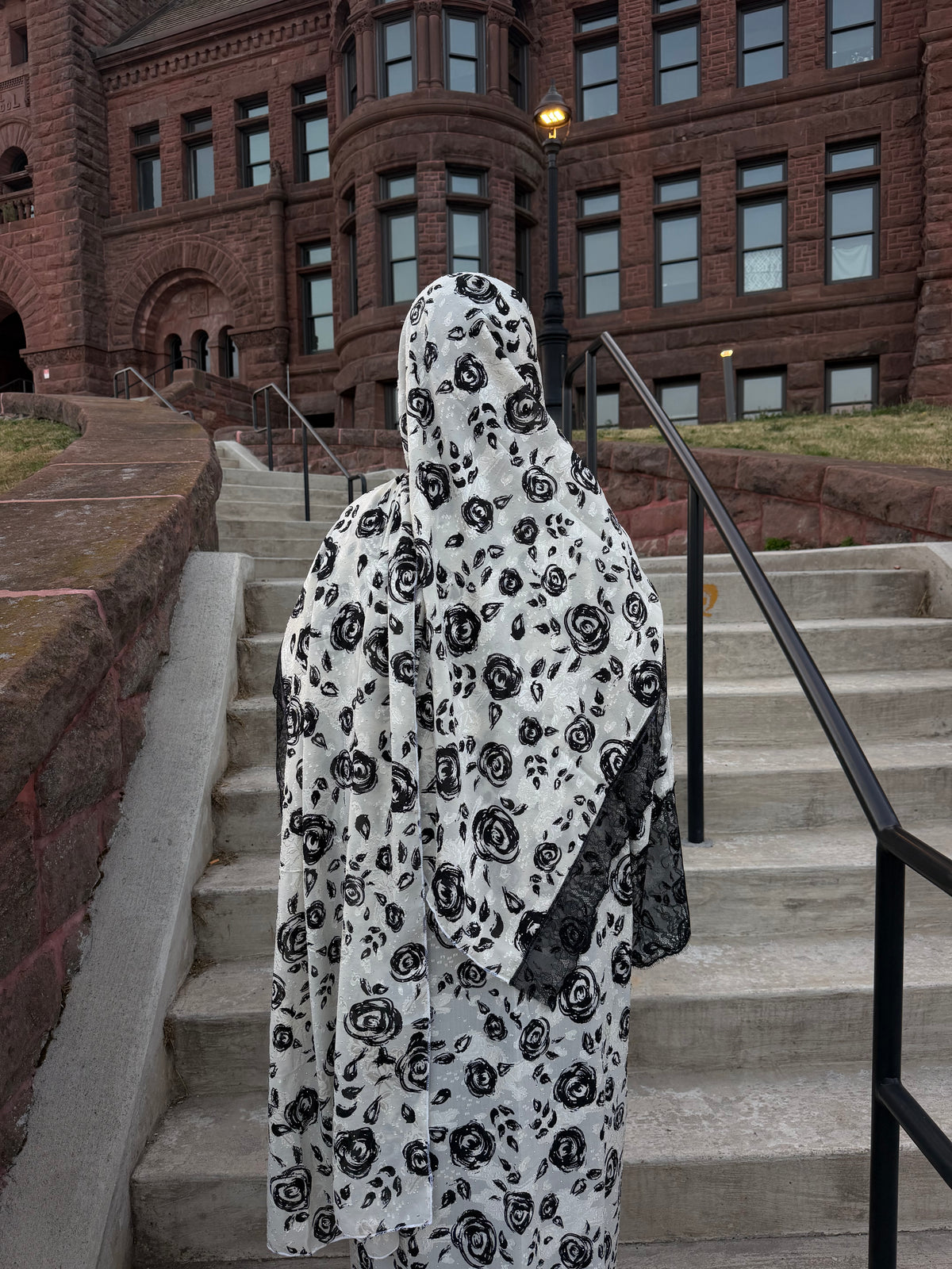 Dark night open abaya