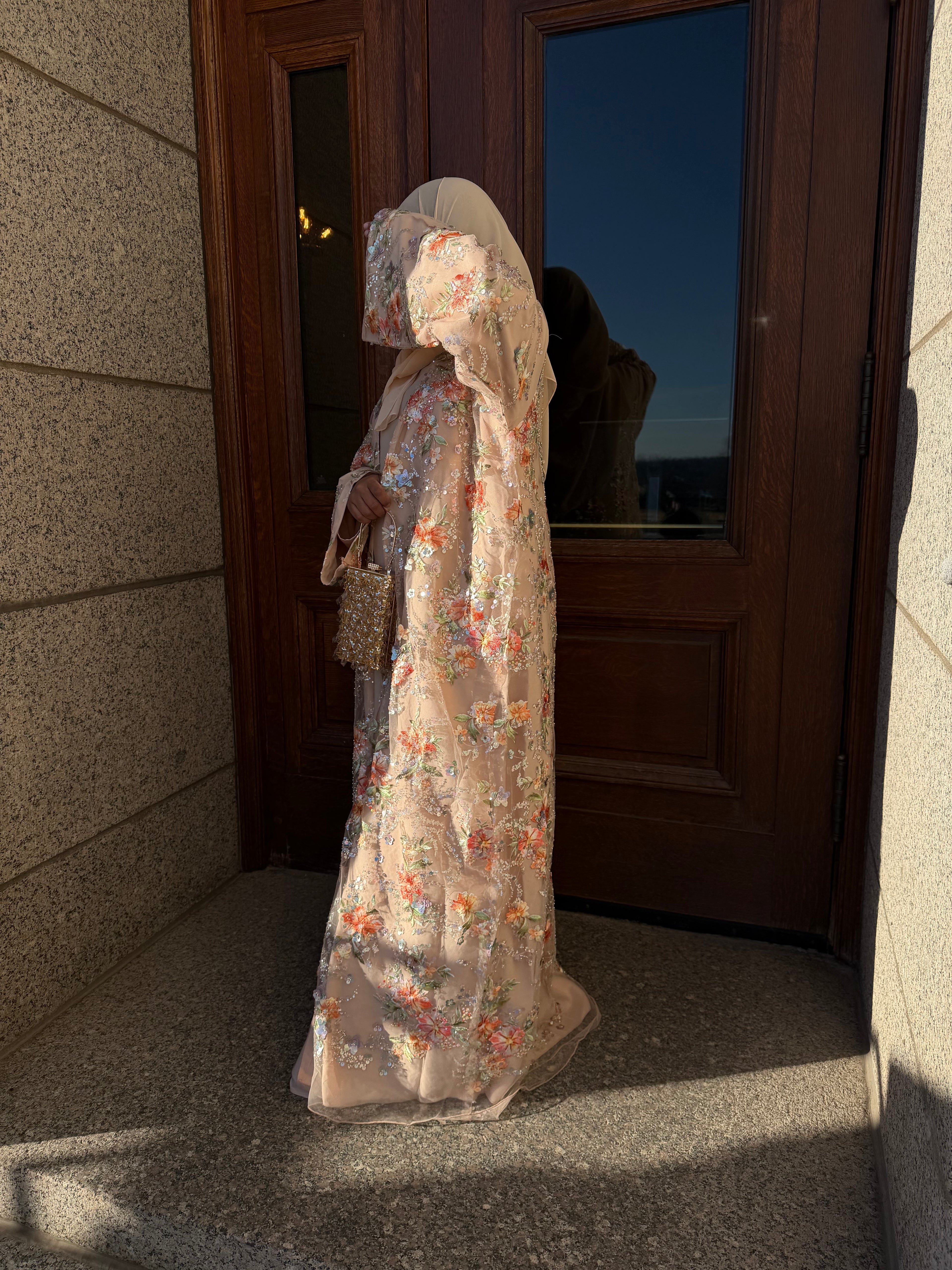 Peach Sorée Closed Abaya