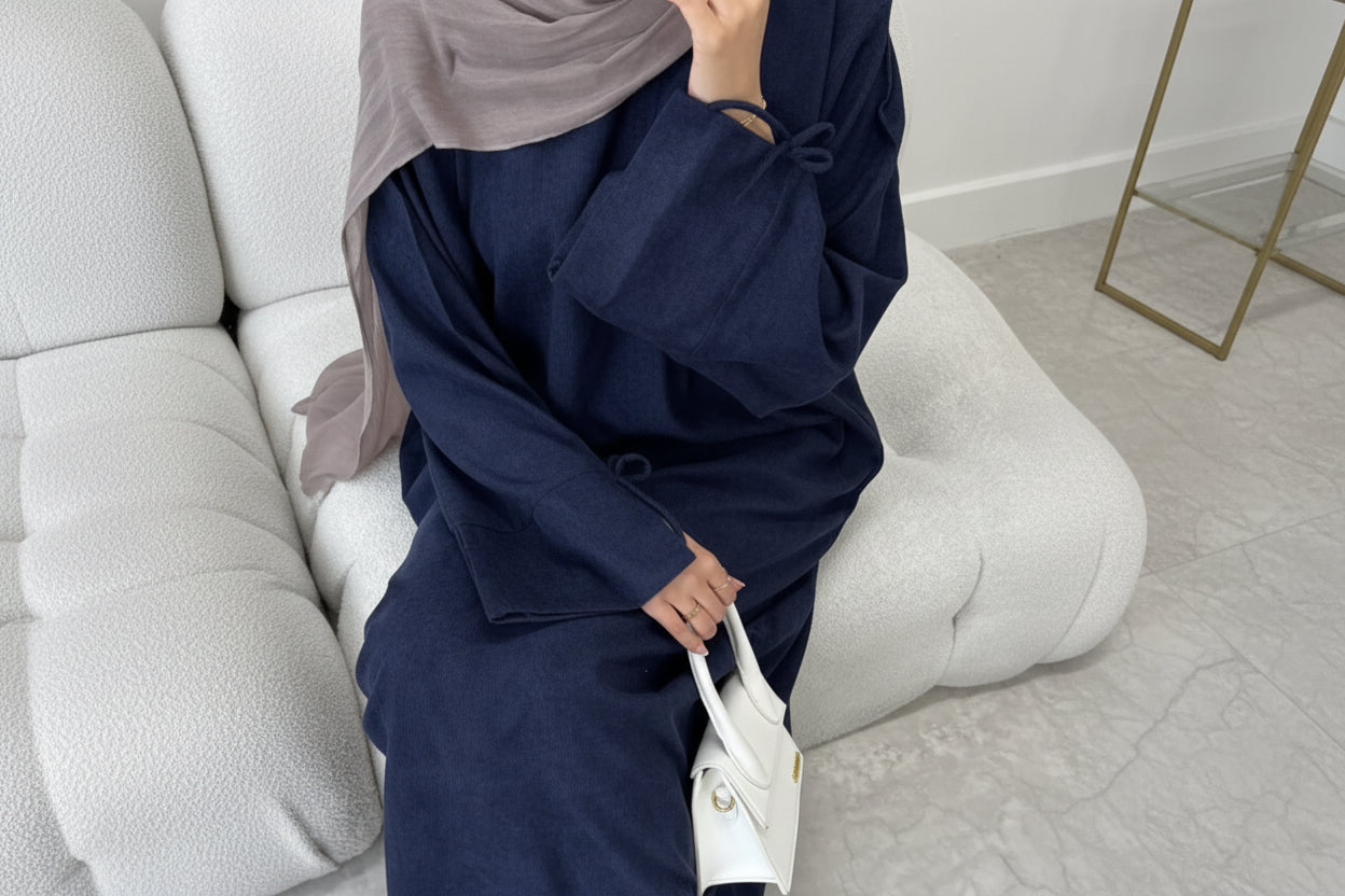 To Be In It - Navy Winter Closed Abaya