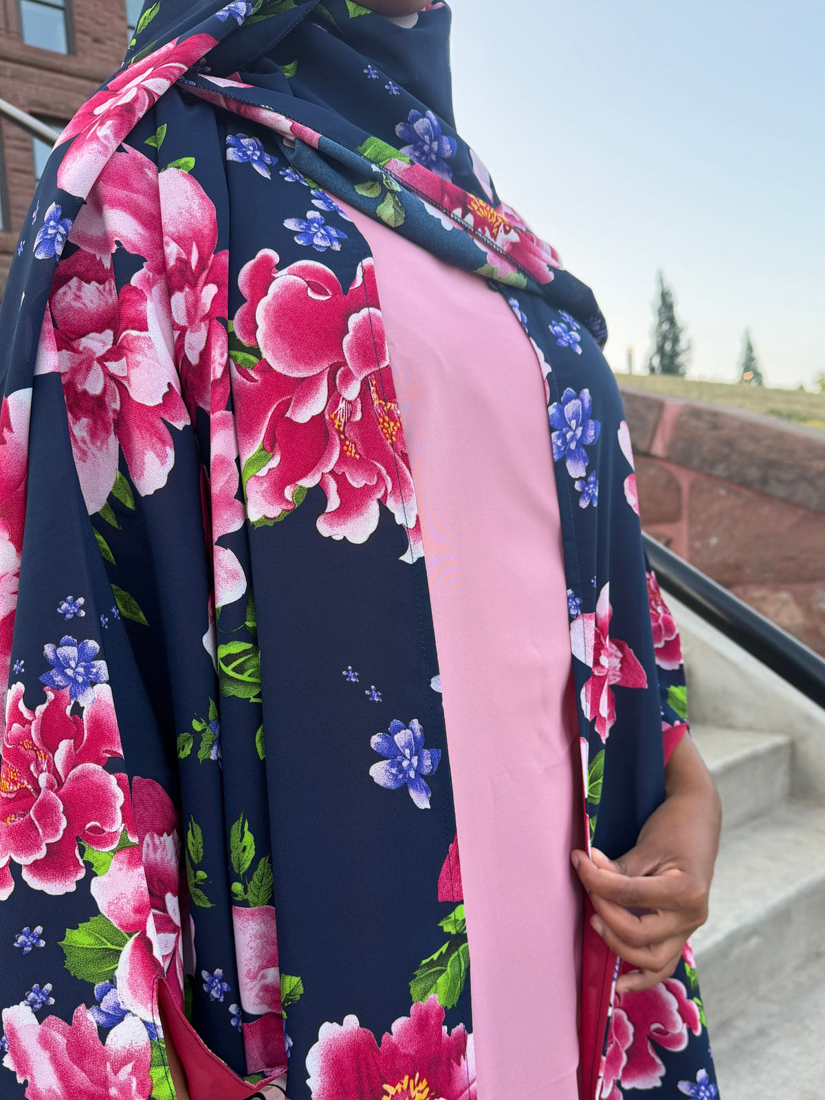Navy pink open abaya