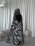 Pre-Order Zahara Stripe Abaya