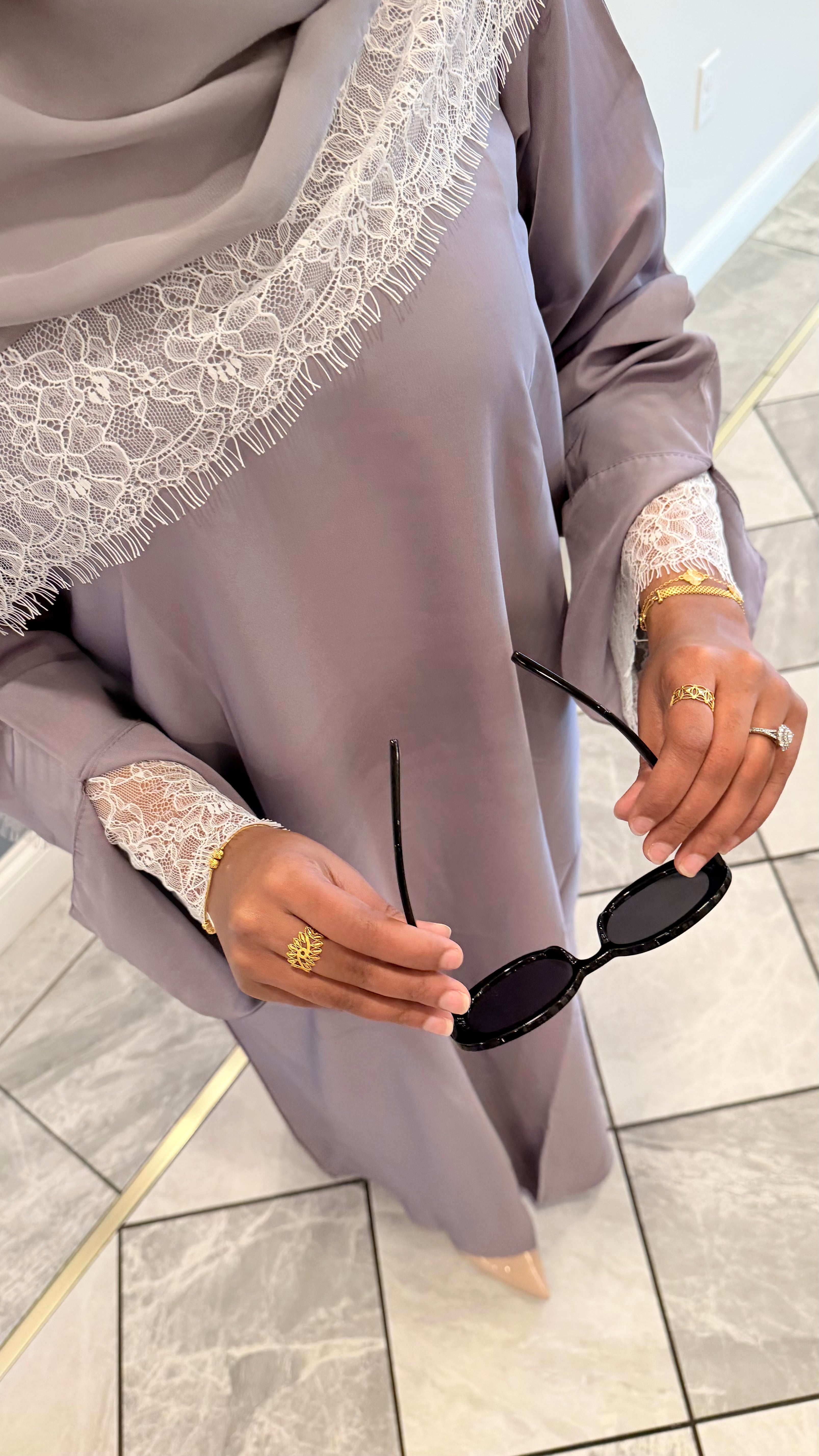 Everyday Abaya - Lace Edit