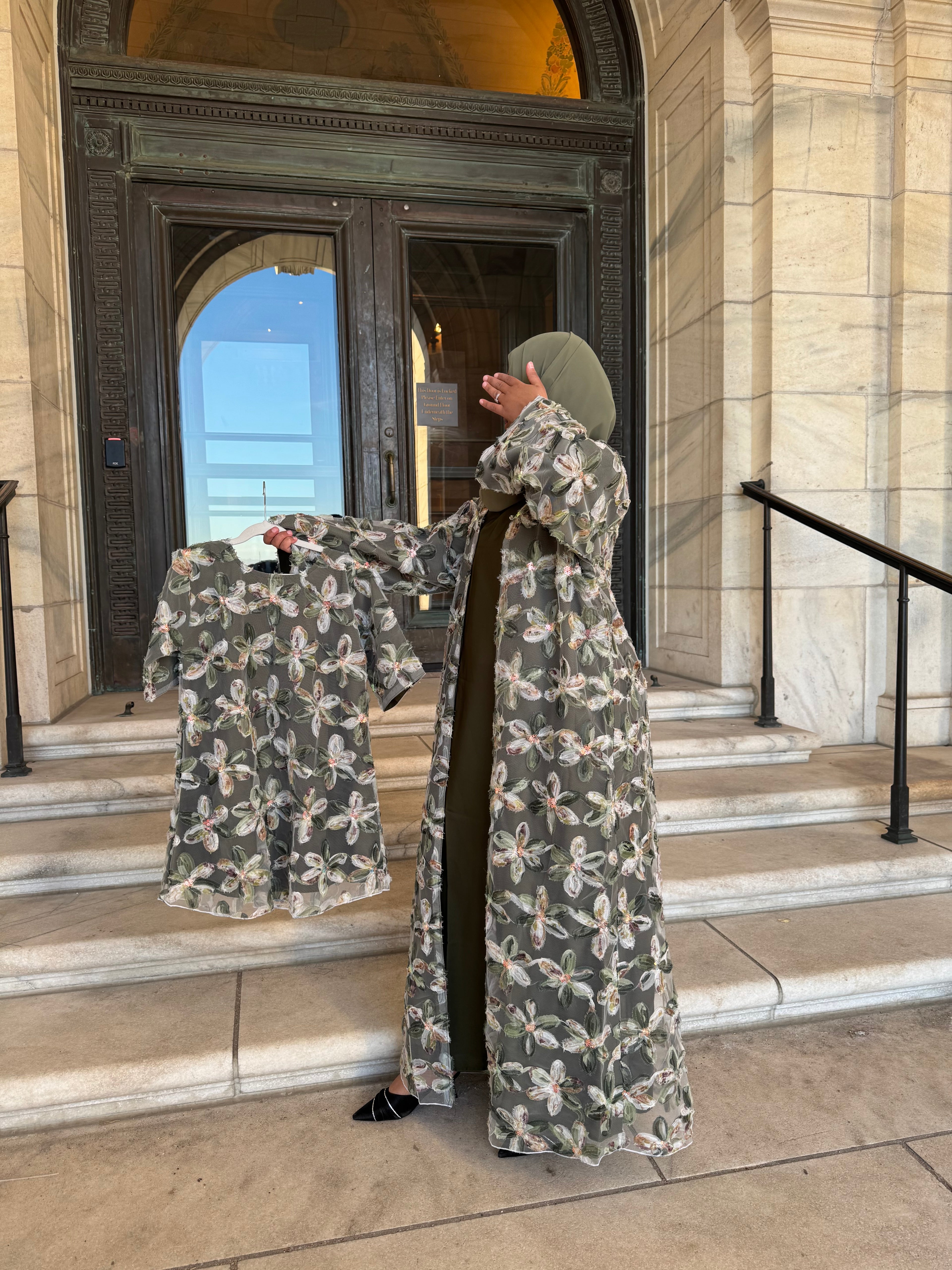 Mini Me Open Abaya