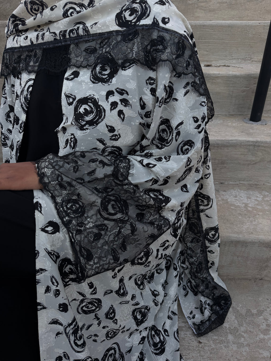 Dark night open abaya
