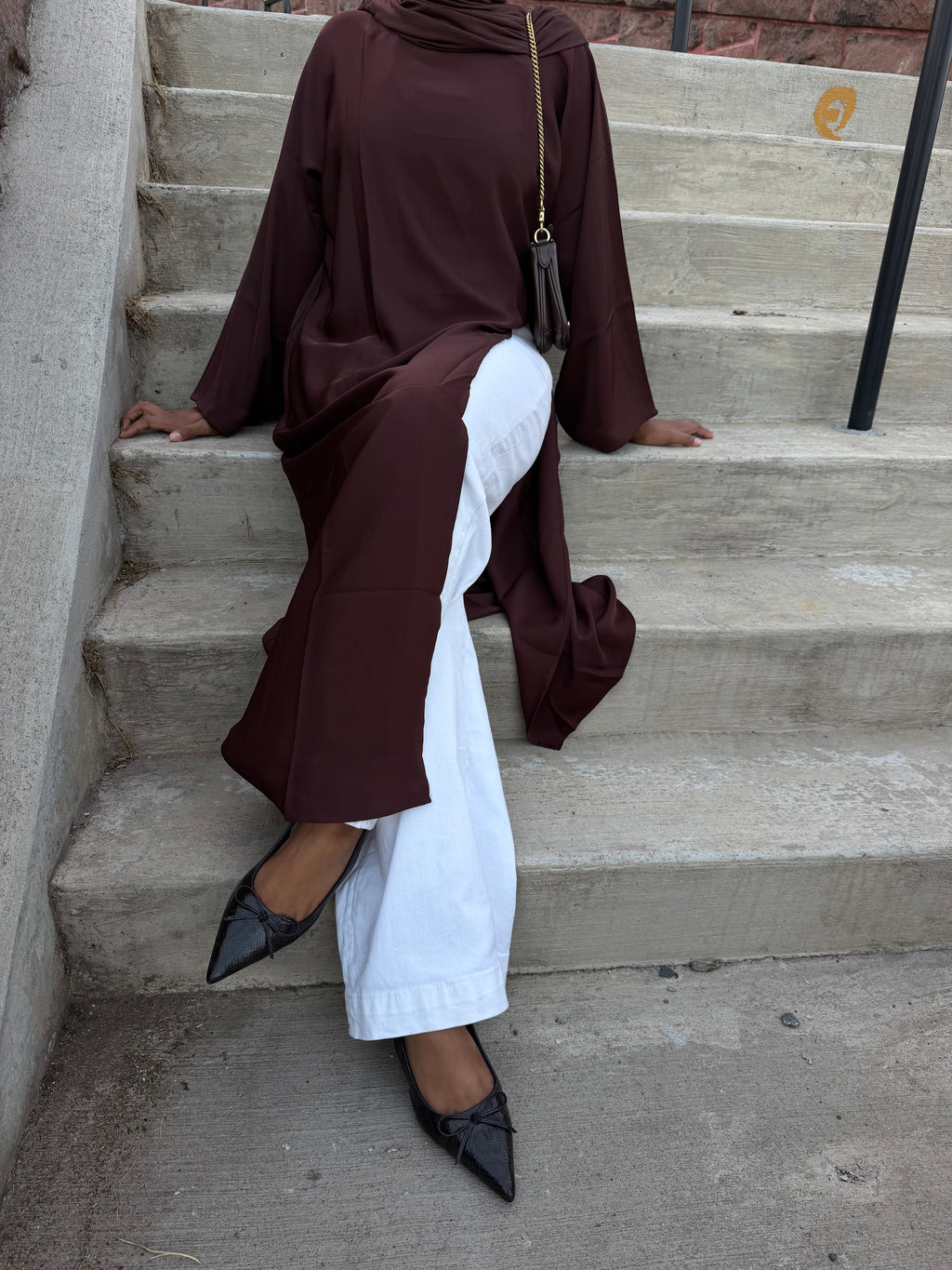 Slit Muse abaya