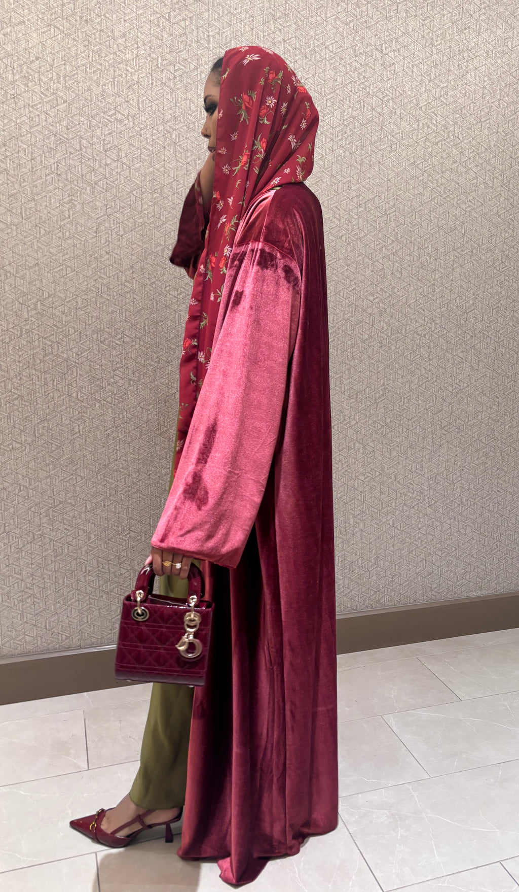 Velvet Breeze Open Abaya