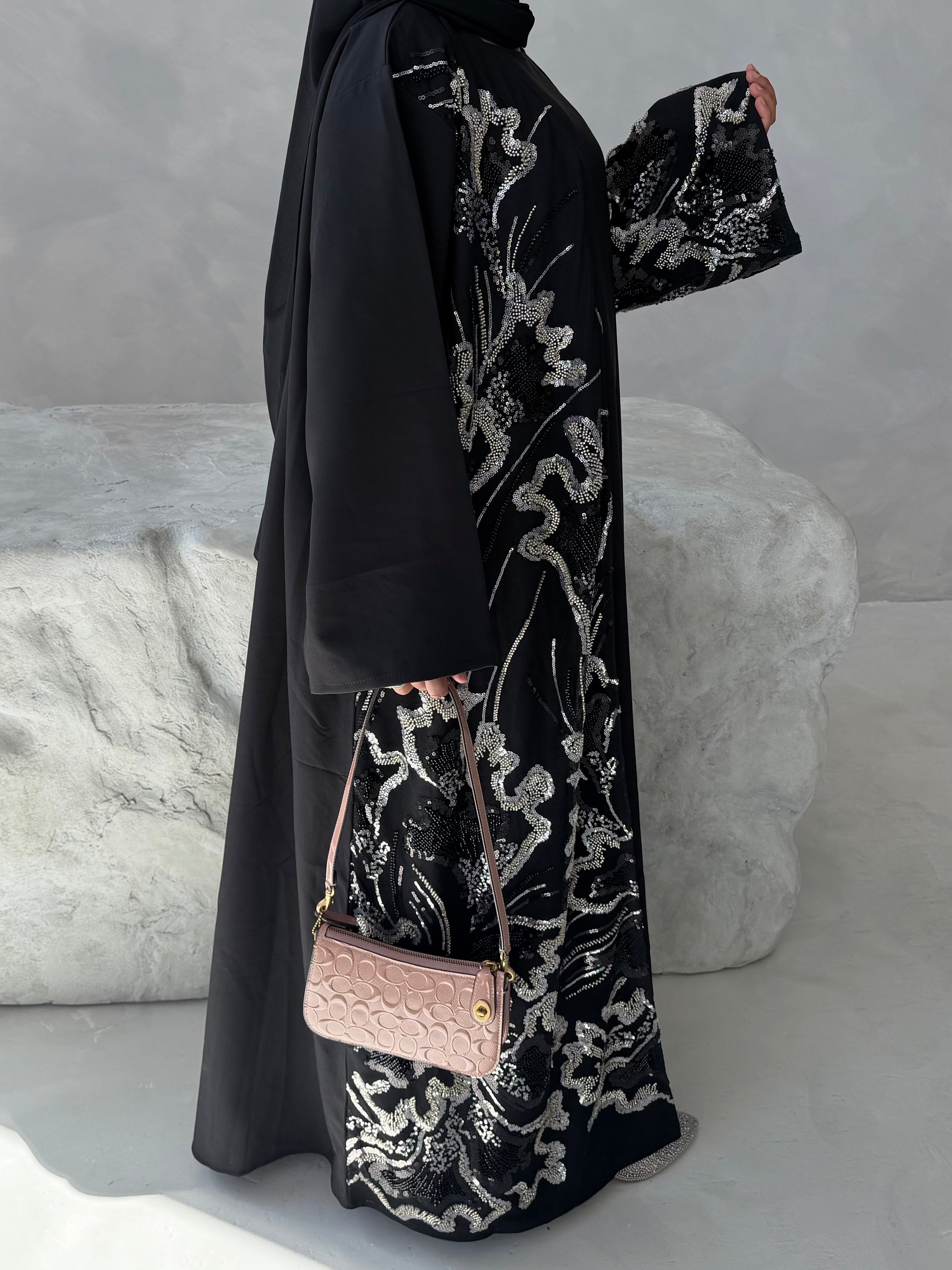 Nessa Open Abaya