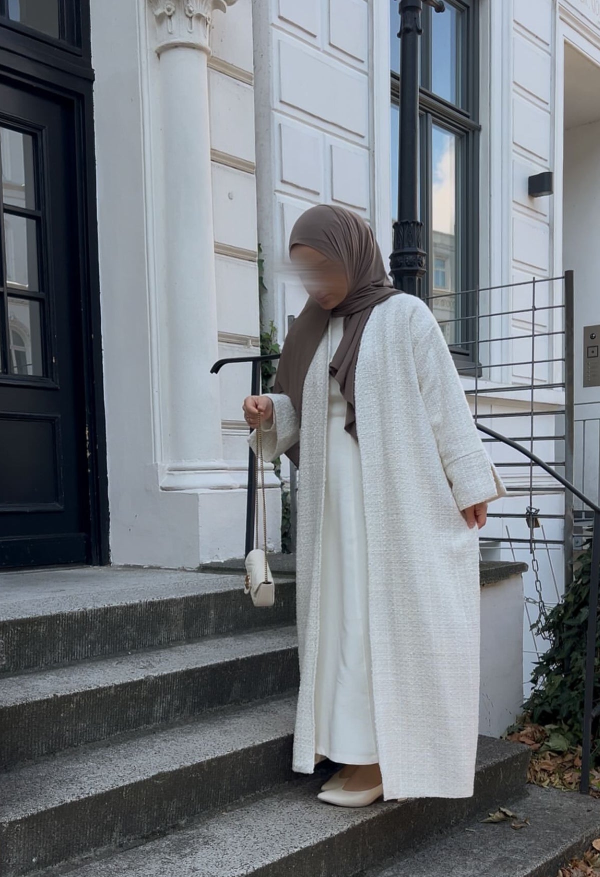 Snow White abaya coat