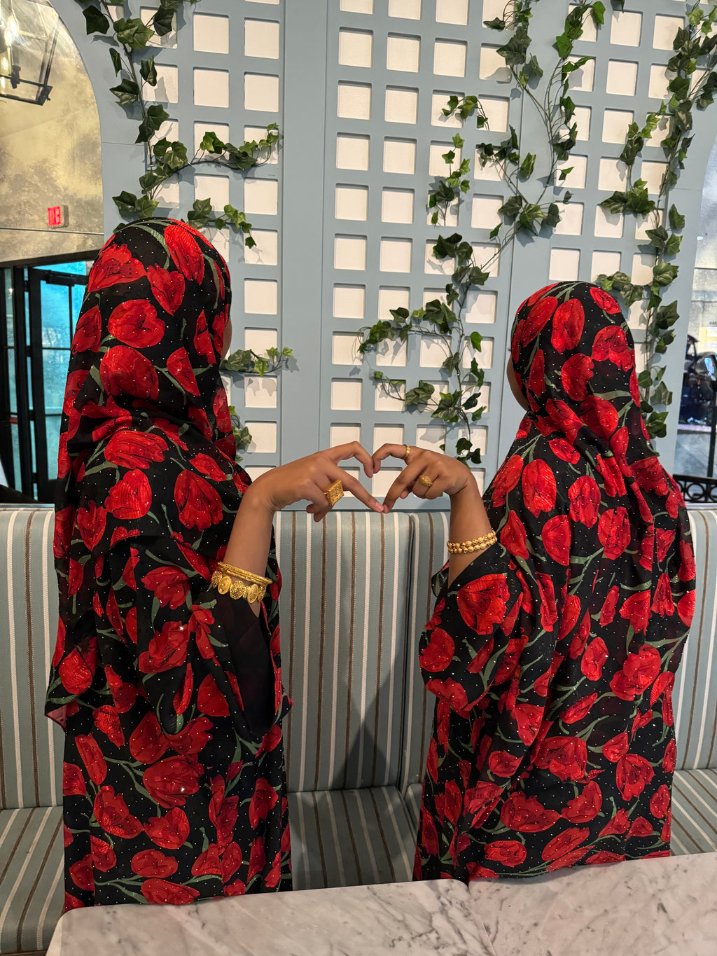 Be Mine Closed Abaya