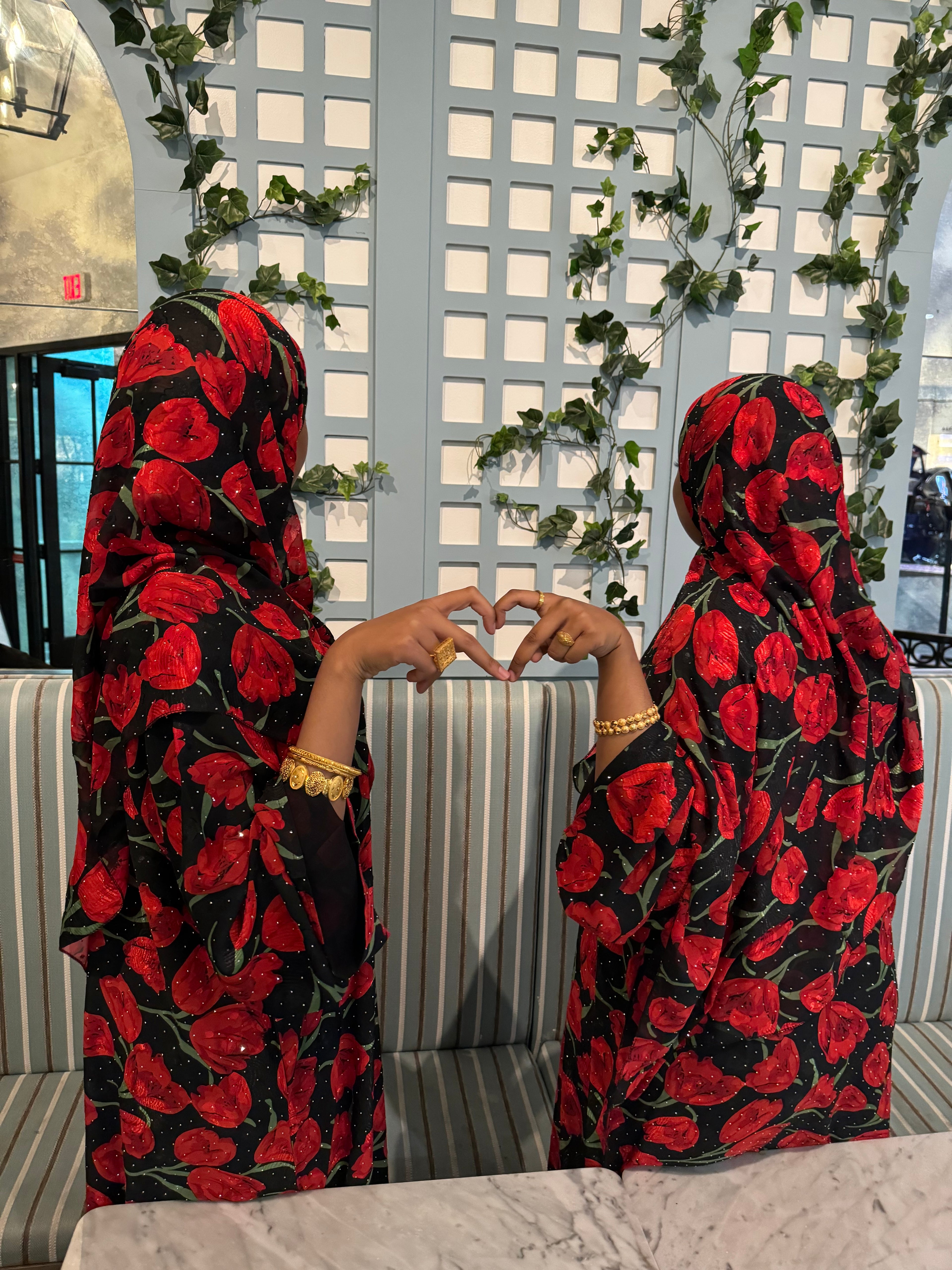 Be Mine Closed Abaya