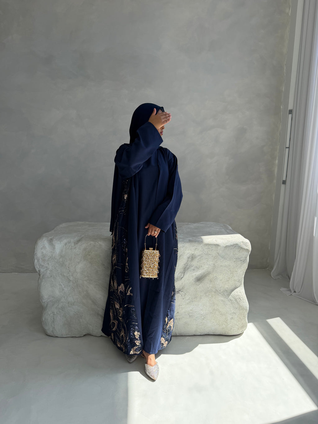Nia Open Abaya