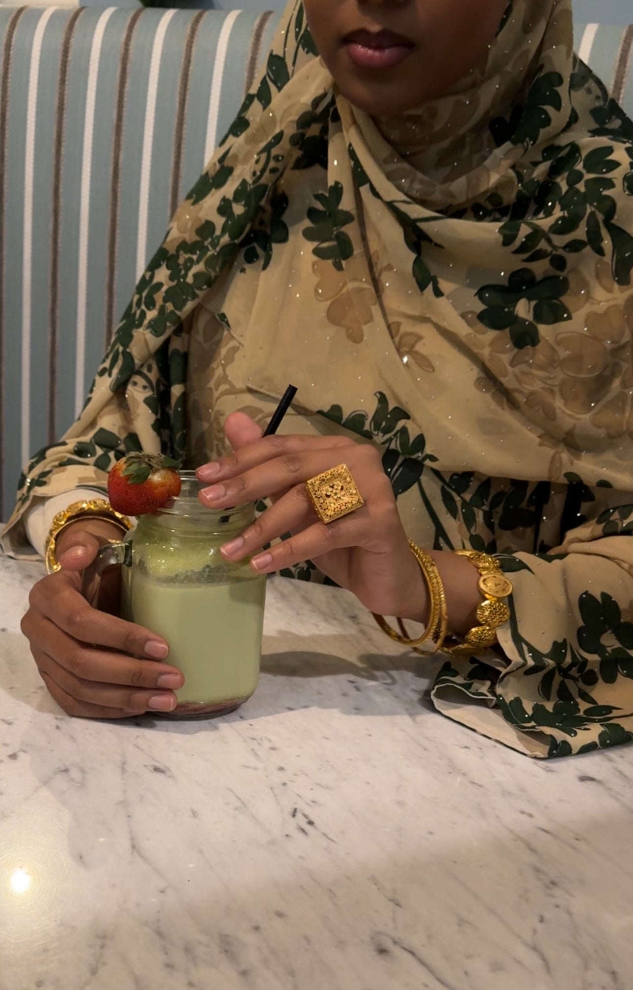 Icon Status Closed Abaya